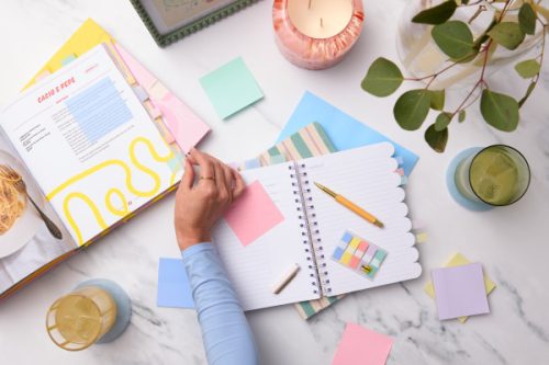 Post-it Index 683-5 Pastel oldaljelölő, 11,9 x 43,2 mm, 5 x 20 lap, 5 áttetsző pasztell szín