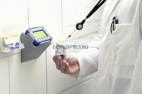 Névkitűző tartó kihúzható szalaggal Durable 8223