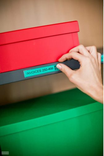 Betűnyomó kazetta 18mm Brother TZe741 zöld-fekete