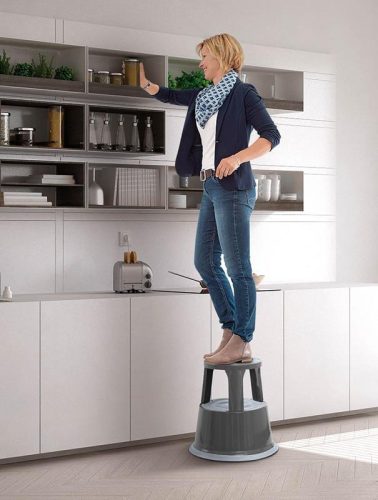 Fellépőzsámoly fém WEDO sötétszürke