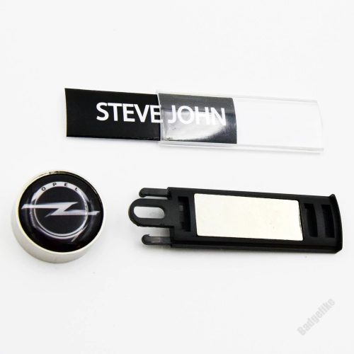 Elegáns névkitűző négyzet/kör alakú logofejjel, ezüst, ID6018