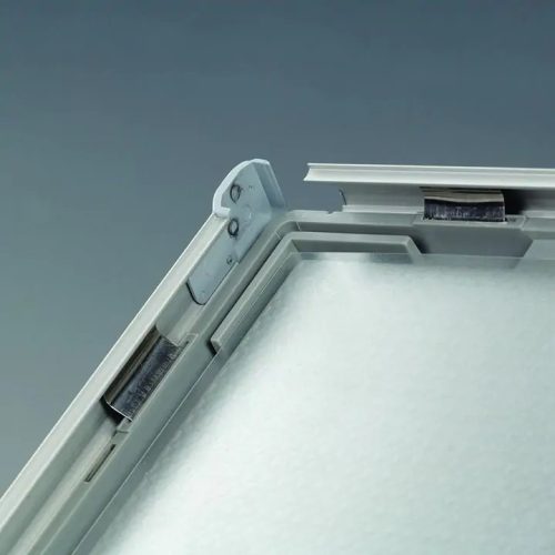 Plakátkeret, A/5, szögletes sarok, trapézprofil, 14 mm,  3269Z